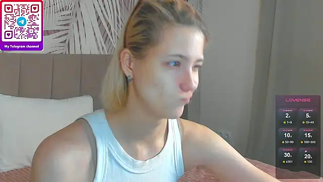 Lizzyvega online show from 14, 5, 2026