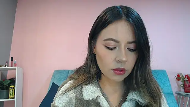 SalomeMartinez  online show from 6, 5, 2026