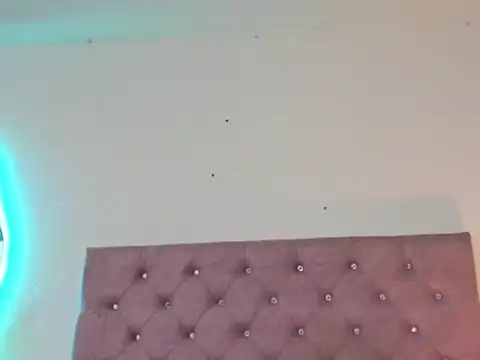 laurenlaine online show from 17, 4, 2026