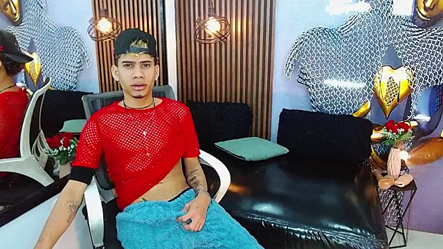 Skinny cute Alyer online show from 14, 6, 2026