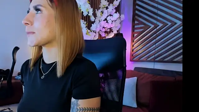 YamelBloom online show from 23, 5, 2026