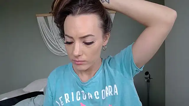 sireneyesonly online show from 10, 4, 2026