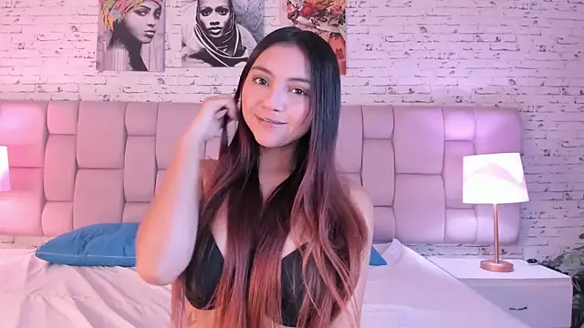 AshleeyRoberts online show from 27, 4, 2026