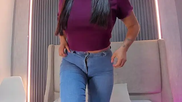 MilyClem online show from 24, 4, 2026