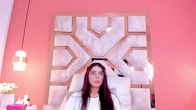 VIOLET 19XXX online show from 21, 4, 2026