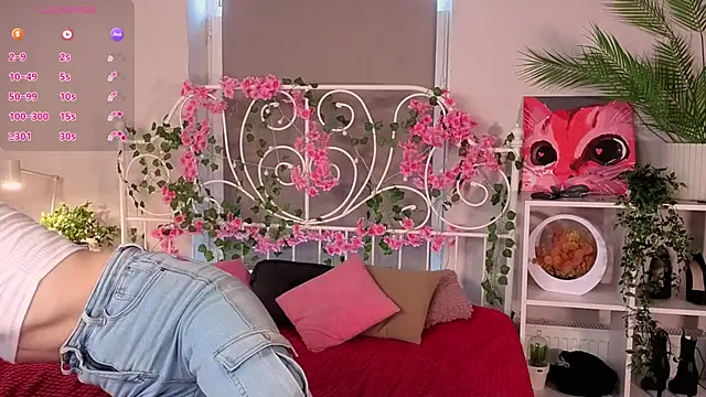 ToshaSelinger online show from 15, 4, 2026