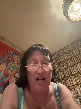 DeliciousDebbie  online show from 18, 4, 2026