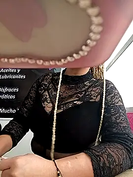 Snapshot of LUISA__07 chatting on 16, 4, 2026 LUISA 07 online show from 16, 4, 2026