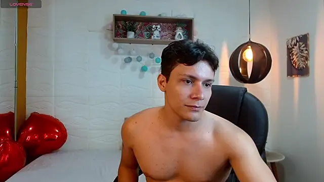 Zayn clausen online show from 14, 4, 2026