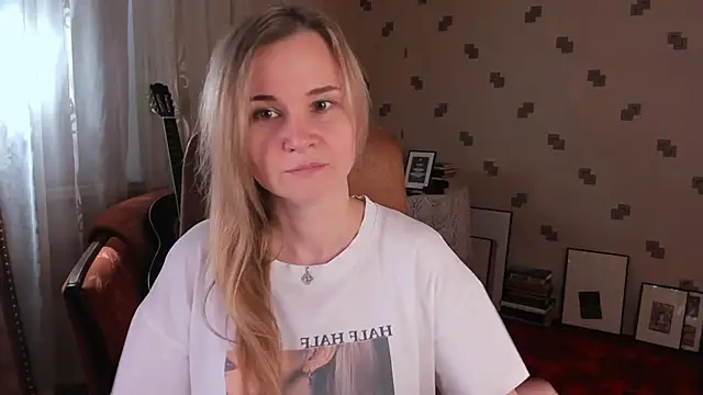 MiaSparkes online show from 14, 6, 2026