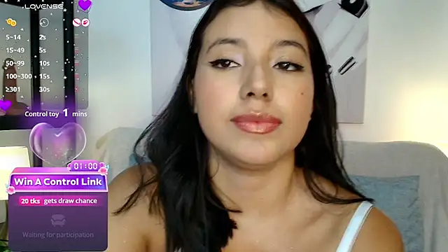 Luna Ferrer10 online show from 8, 6, 2026