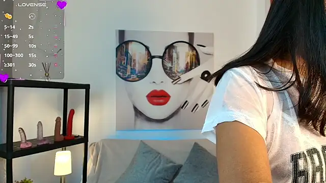Luna Ferrer10 online show from 19, 6, 2026