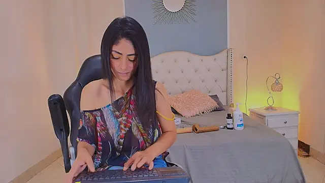 elizabeth santos1 online show from 27, 5, 2026