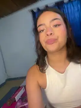 Snapshot of Megan-Moon chatting on 23, 6, 2026 Megan-Moon online show from 23, 6, 2026
