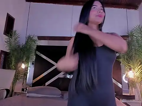 sophi star online show from 13, 4, 2026