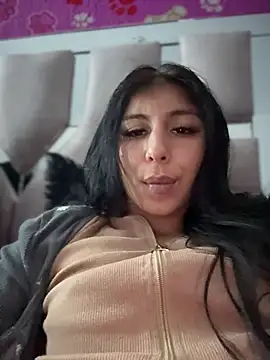 Snapshot of ariella_11 chatting on 14, 4, 2026 ariella 11 online show from 14, 4, 2026