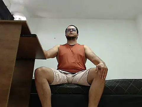 Masterboy00 online show from 13, 4, 2026