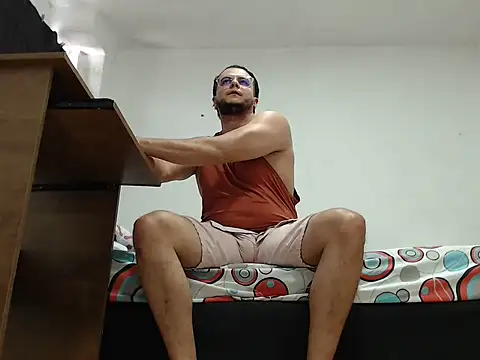 Masterboy00 online show from 11, 4, 2026