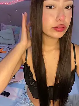 Snapshot of Miakittyyy chatting on 17, 6, 2026 Miakittyyy online show from 17, 6, 2026