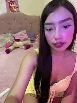 Snapshot of Miakittyyy chatting on 22, 4, 2026 Miakittyyy online show from 22, 4, 2026