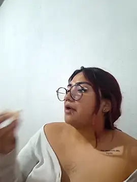 lucyheart 8 online show from 14, 5, 2026