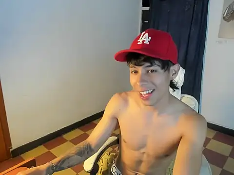 orrduz06 online show from 13, 4, 2026