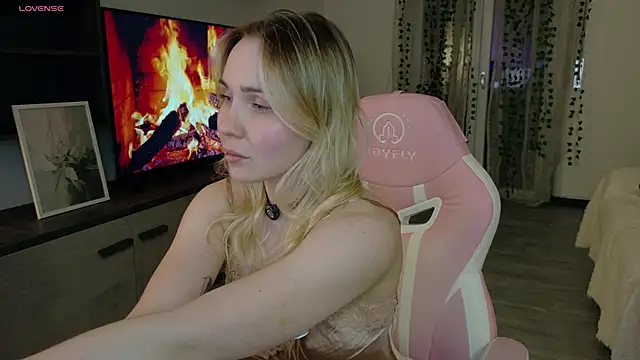 xxYourHoney online show from 24, 4, 2026