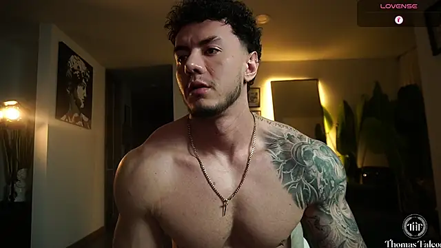 Thomas Falcon1 online show from 11, 4, 2026