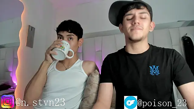 Snapshot of Poison_Boys chatting on 17, 5, 2026 Poison Boys online show from 17, 5, 2026