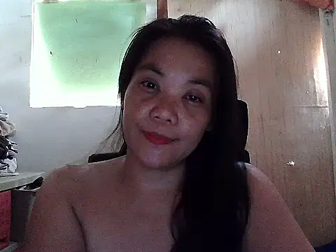 holdmetight21 online show from 18, 4, 2026