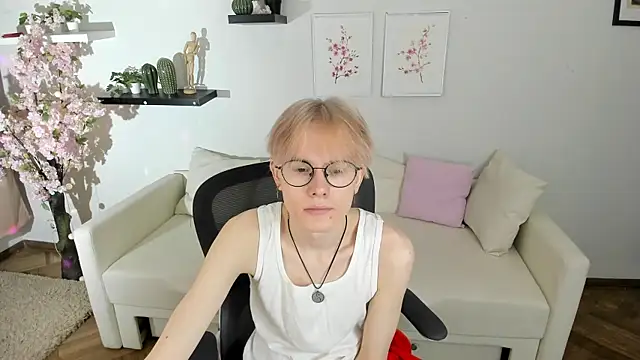 Liam Blair online show from 14, 4, 2026