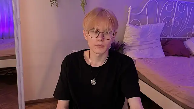 Liam Blair online show from 12, 4, 2026