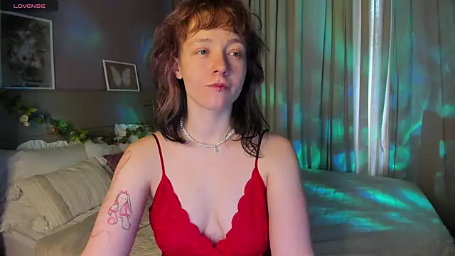 Ricki Bloom online show from 13, 5, 2026