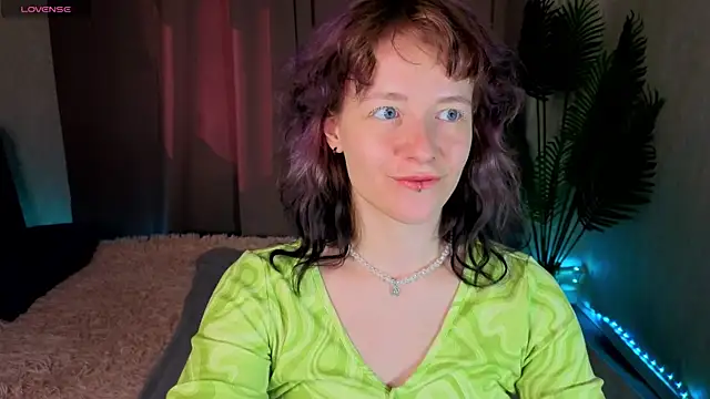 Ricki Bloom online show from 28, 4, 2026