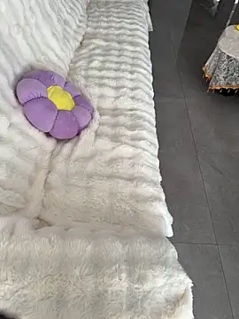 tanhua002 online show from 16, 4, 2026