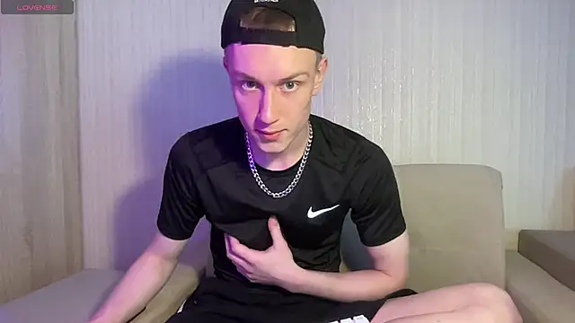 Travis Gracile online show from 29, 4, 2026
