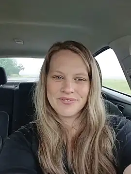 BOUNCYdddBRE online show from 11, 5, 2026