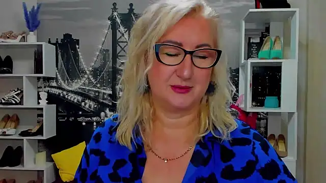 Snapshot of DianaFrances chatting on 13, 5, 2026 DianaFrances online show from 13, 5, 2026