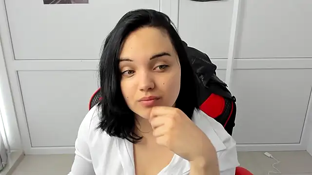 Caroline cutte online show from 26, 5, 2026