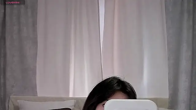 BrianaSteels online show from 20, 5, 2026