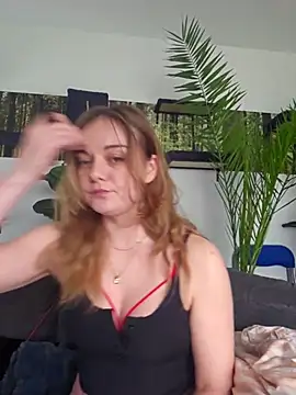 Snapshot of AliceLiddle_ chatting on 14, 4, 2026 AliceLiddle online show from 14, 4, 2026