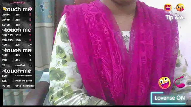 Snapshot of zareen_approach chatting on 8, 7, 2026 zareen approach online show from 8, 7, 2026