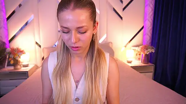 DoveLovee online show from 25, 5, 2026