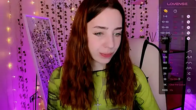CharliGrace  online show from 26, 4, 2026
