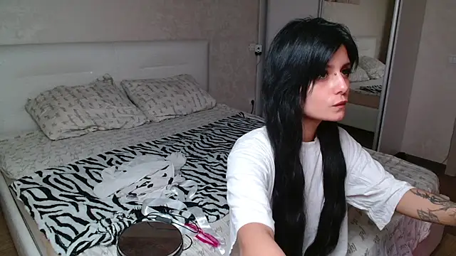 Snapshot of The_Slutty_Fox chatting on 8, 7, 2026 The Slutty Fox online show from 8, 7, 2026