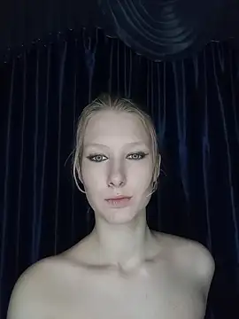 Snapshot of Tanya_Savel chatting on 1, 5, 2026 Tanya Savel online show from 1, 5, 2026