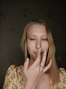 Snapshot of Tanya_Savel chatting on 25, 5, 2026 Tanya Savel online show from 25, 5, 2026