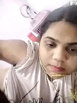 Snapshot of hotsilk21 chatting on 20, 4, 2026 hotsilk21 online show from 20, 4, 2026