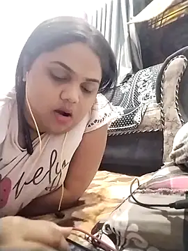 Snapshot of hotsilk21 chatting on 3, 5, 2026 hotsilk21 online show from 3, 5, 2026
