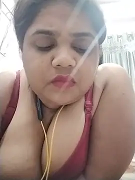 hotsilk21 online show from 19, 6, 2026